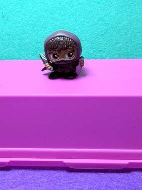 Mae (Assassin) Star Wars Doorables Series 3 "Galaxy Peek" collection.